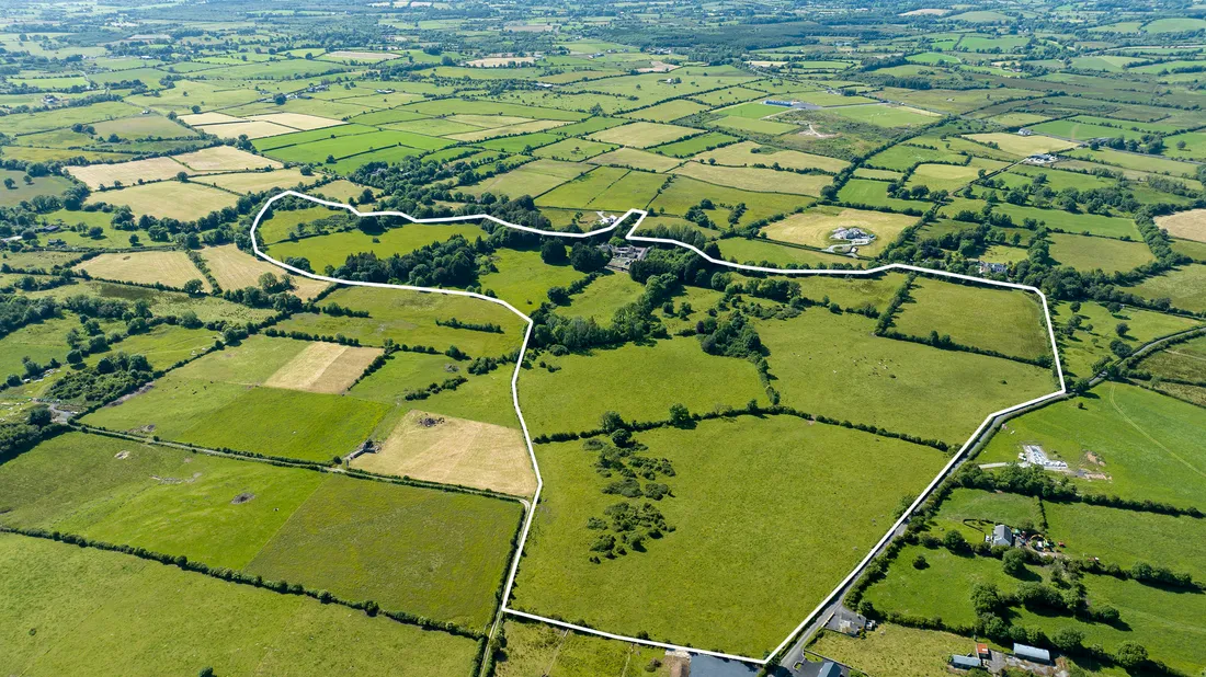 Farm Ranch in Crowhill, County Clare, Ireland