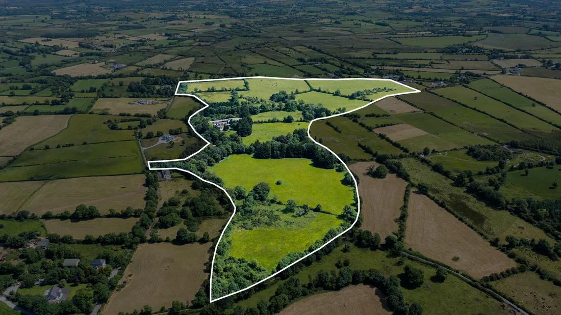 Farm Ranch in Crowhill, County Clare, Ireland