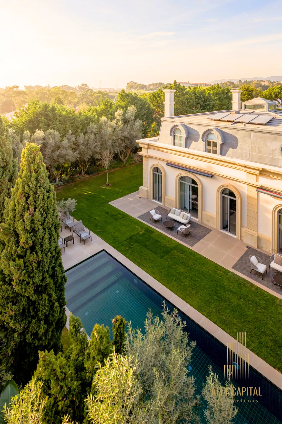 Villa in Estoril, Lisbon, Portugal