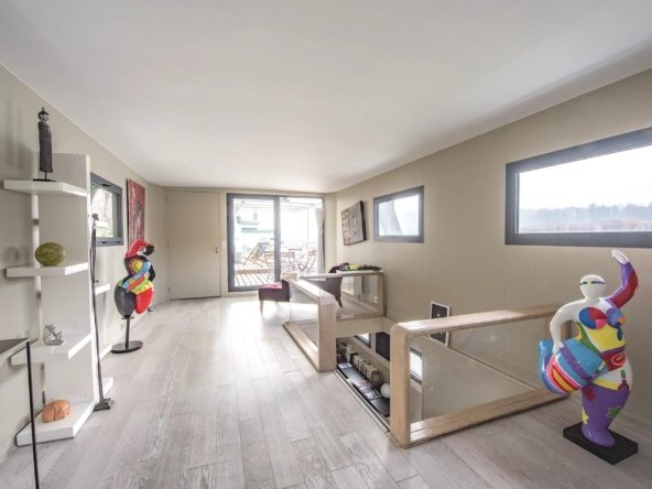 Apartment in Boulogne-Billancourt, Île-de-France, France