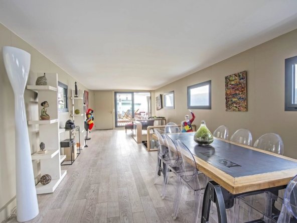 Apartment in Boulogne-Billancourt, Île-de-France, France