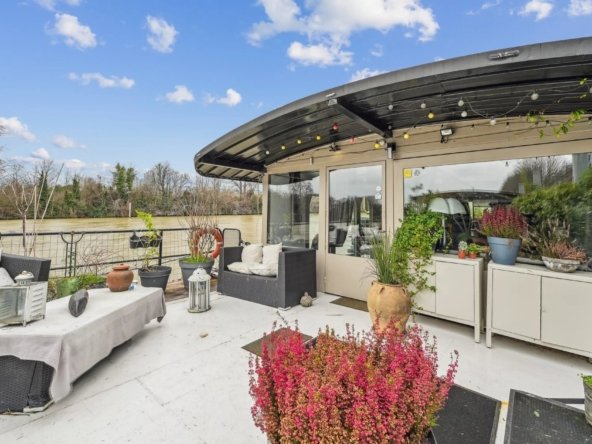 Apartment in Boulogne-Billancourt, Île-de-France, France