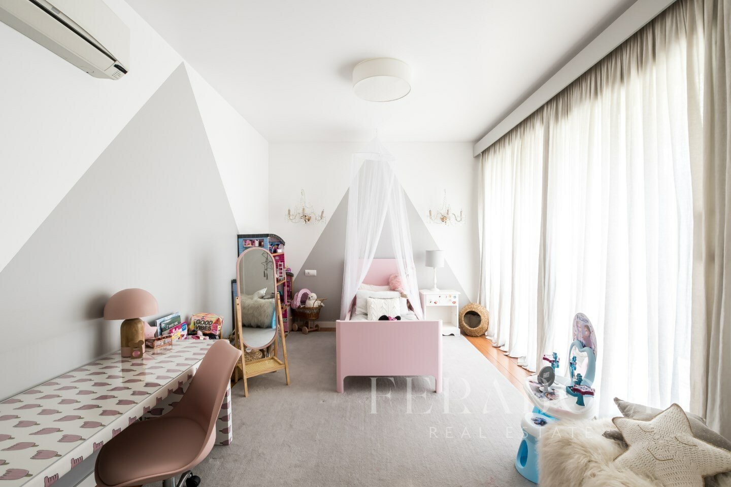 Apartment in Carnaxide, Lisbon, Portugal