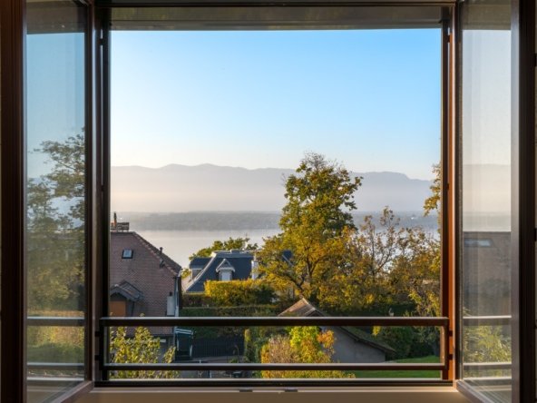 Apartment in Cologny, Genève, Switzerland