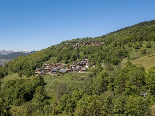 Apartment in Les Allues, Auvergne-Rhône-Alpes, France