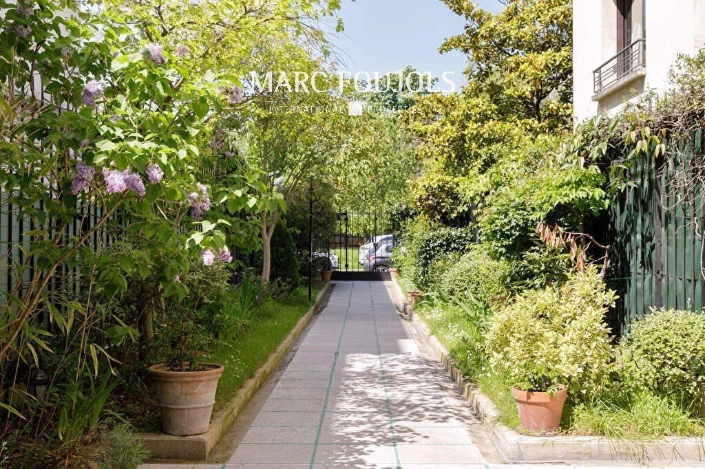 Apartment in Paris, Île-de-France, France