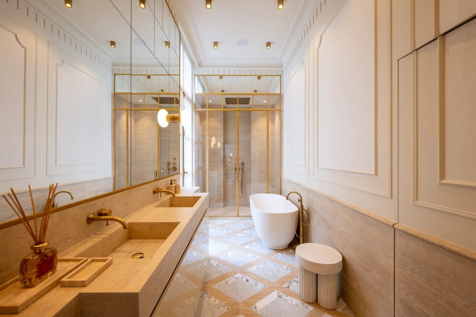 Apartment in Paris, Île-de-France, France