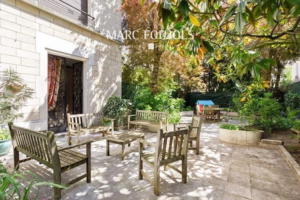 Apartment in Paris, Île-de-France, France