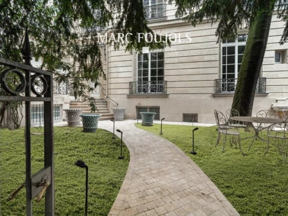 Apartment in Paris, Île-de-France, France