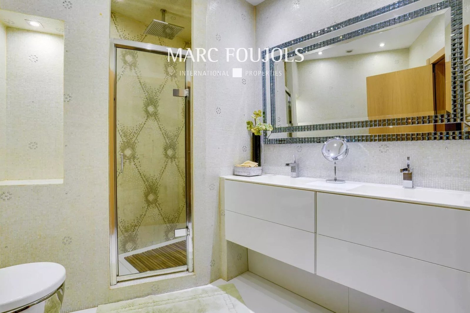 Apartment in Paris, Île-de-France, France