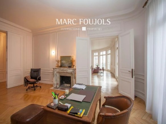 Apartment in Paris, Île-de-France, France