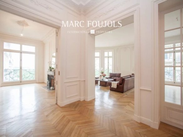 Apartment in Paris, Île-de-France, France