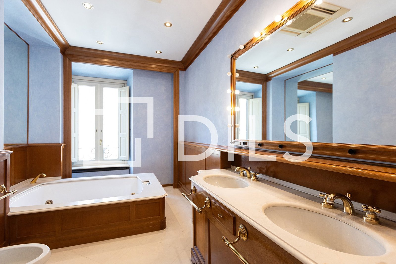 Apartment in Rome, Lazio, Italy
