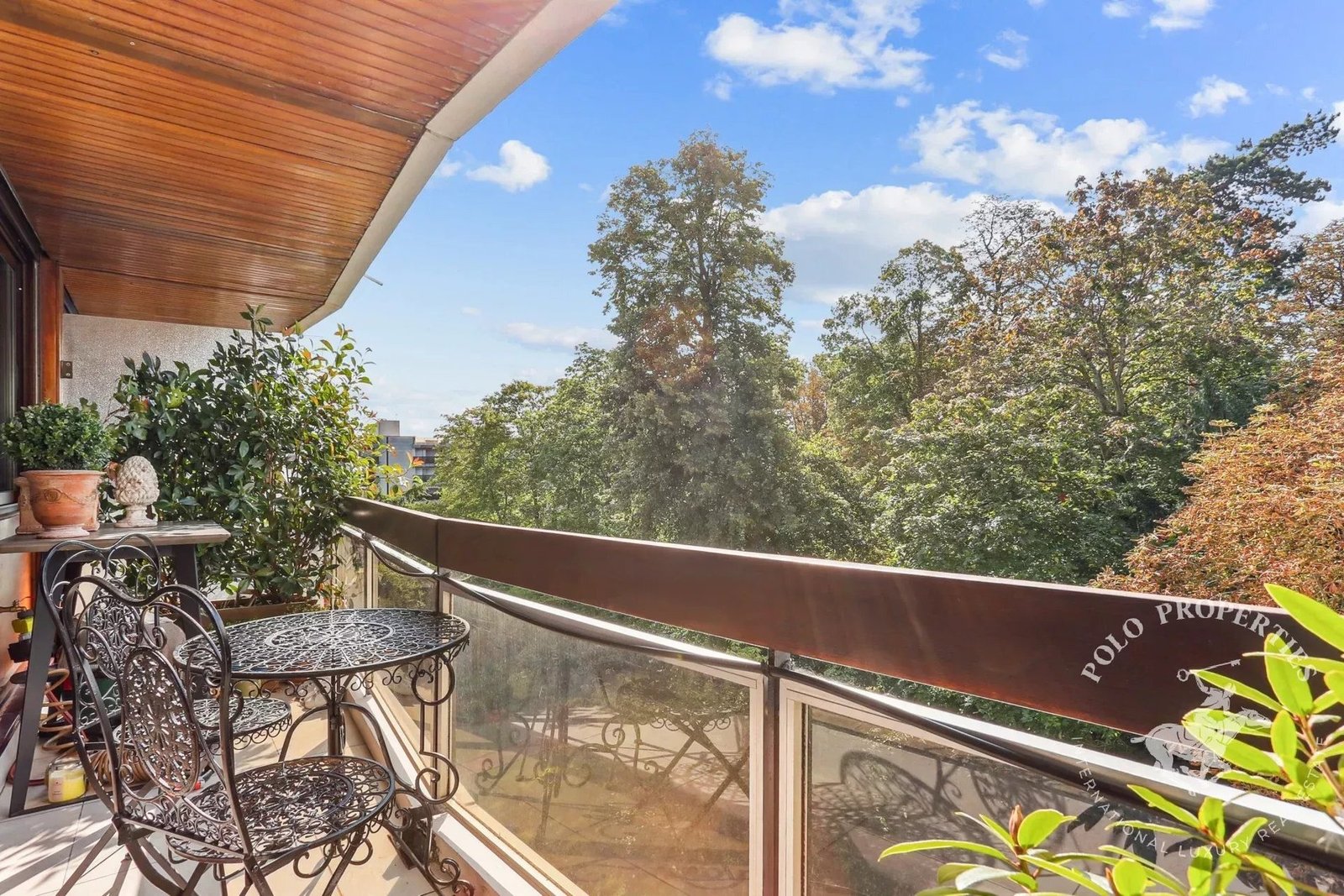 Apartment in Saint-Cloud, Île-de-France, France