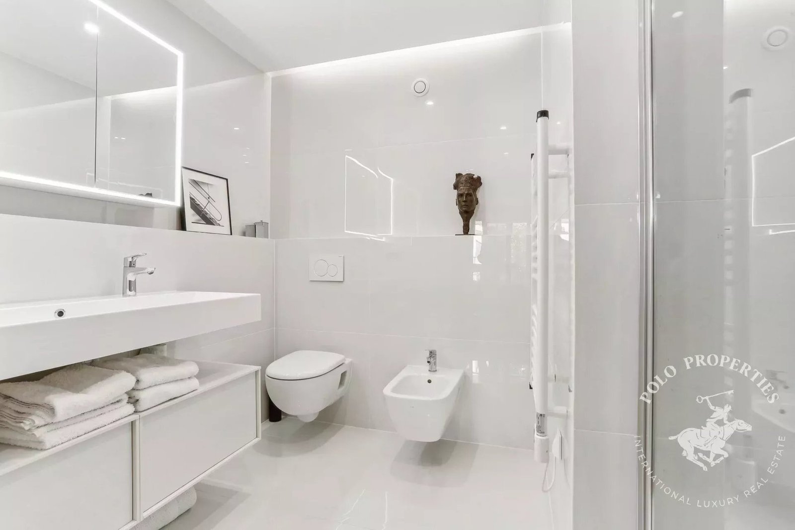 Apartment in Saint-Cloud, Île-de-France, France