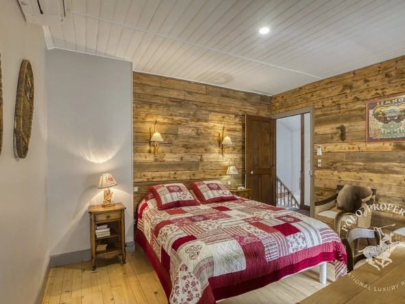 Apartment in Sévrier, Auvergne-Rhône-Alpes, France