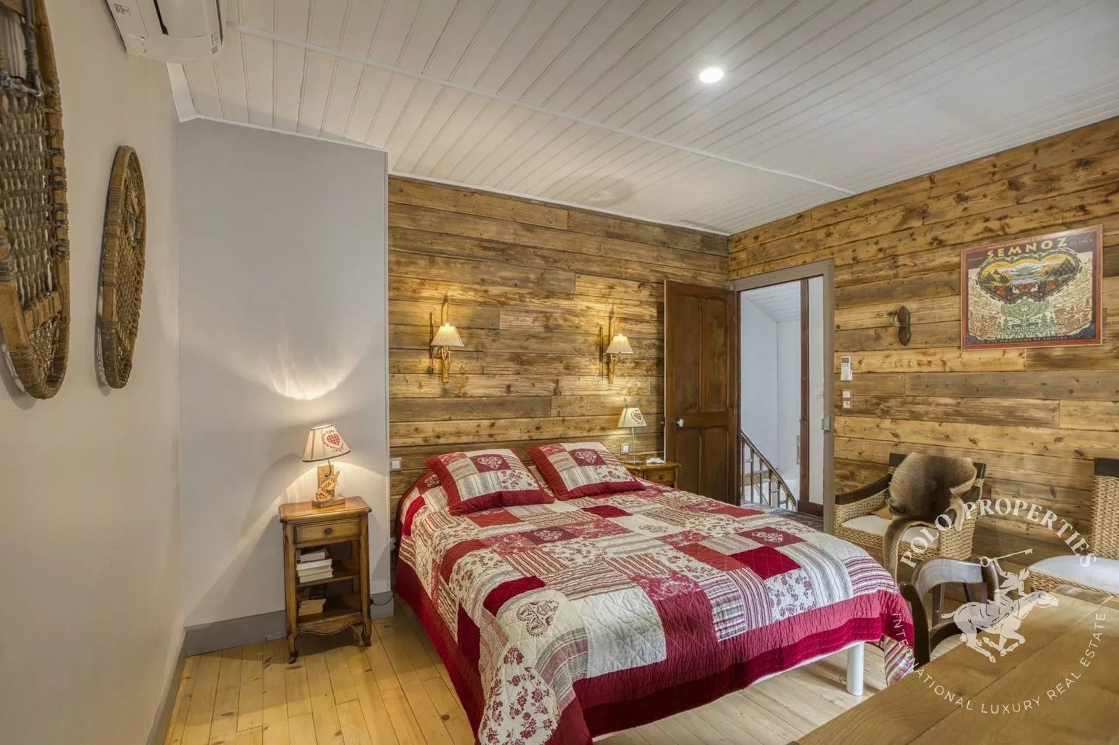 Apartment in Sévrier, Auvergne-Rhône-Alpes, France
