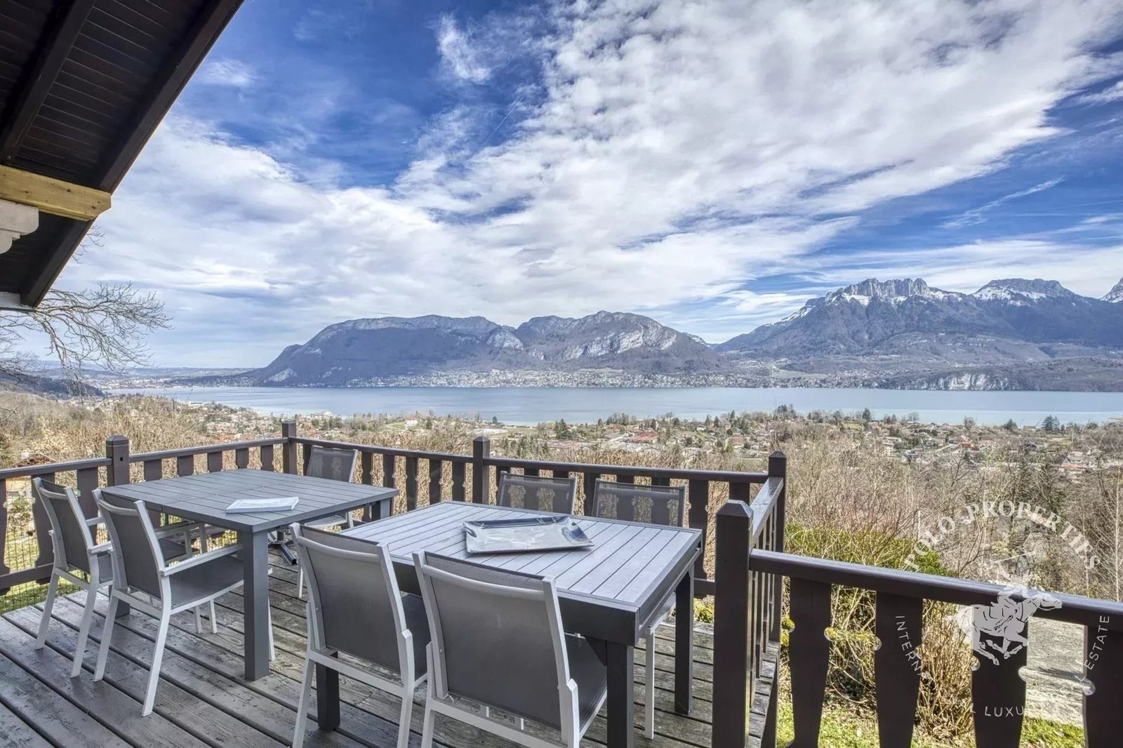 Apartment in Sévrier, Auvergne-Rhône-Alpes, France