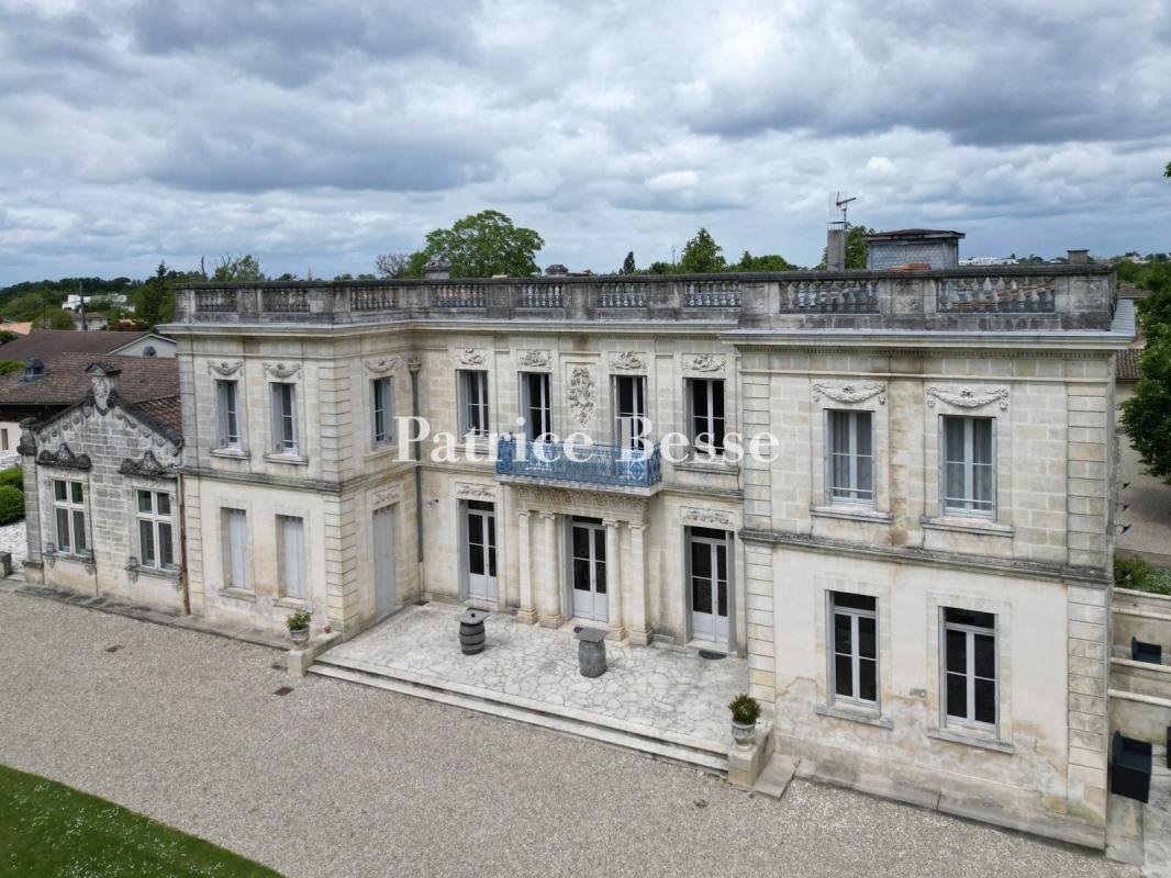 Castle in Bordeaux, Nouvelle-Aquitaine, France