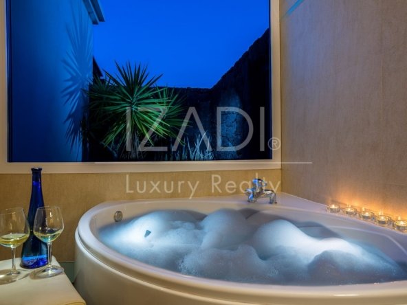 Chalet in Puerto Calero, Canary Islands, Spain
