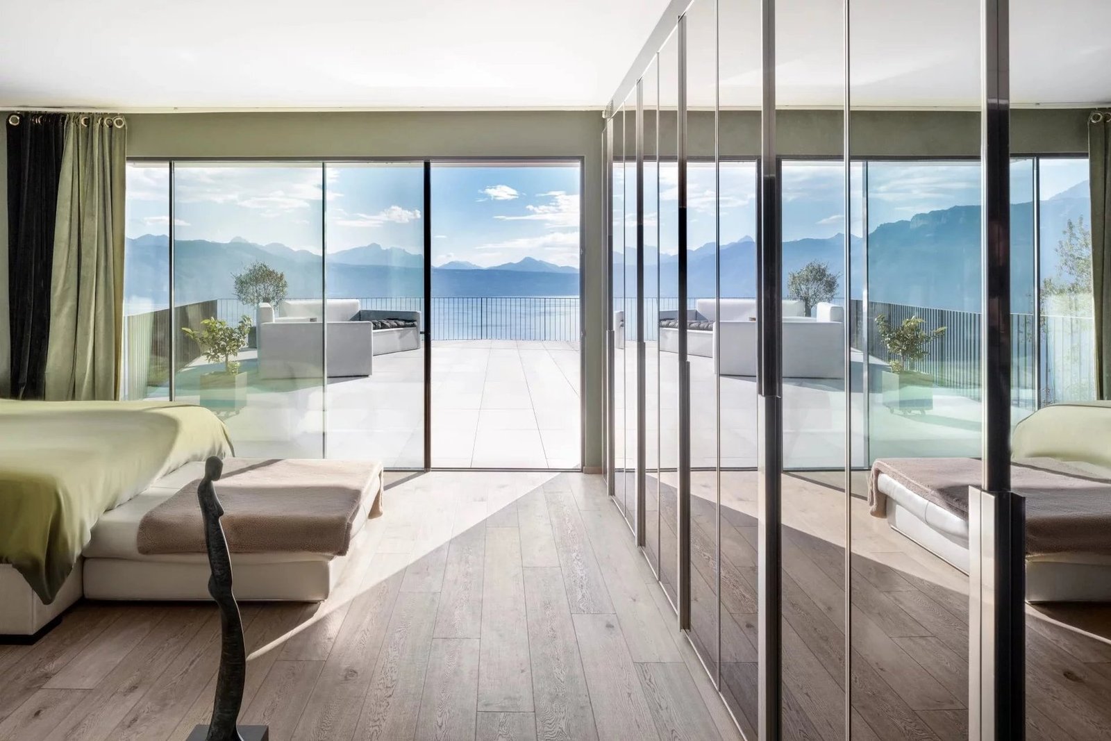 House in Bourg-en-Lavaux, Vaud, Switzerland