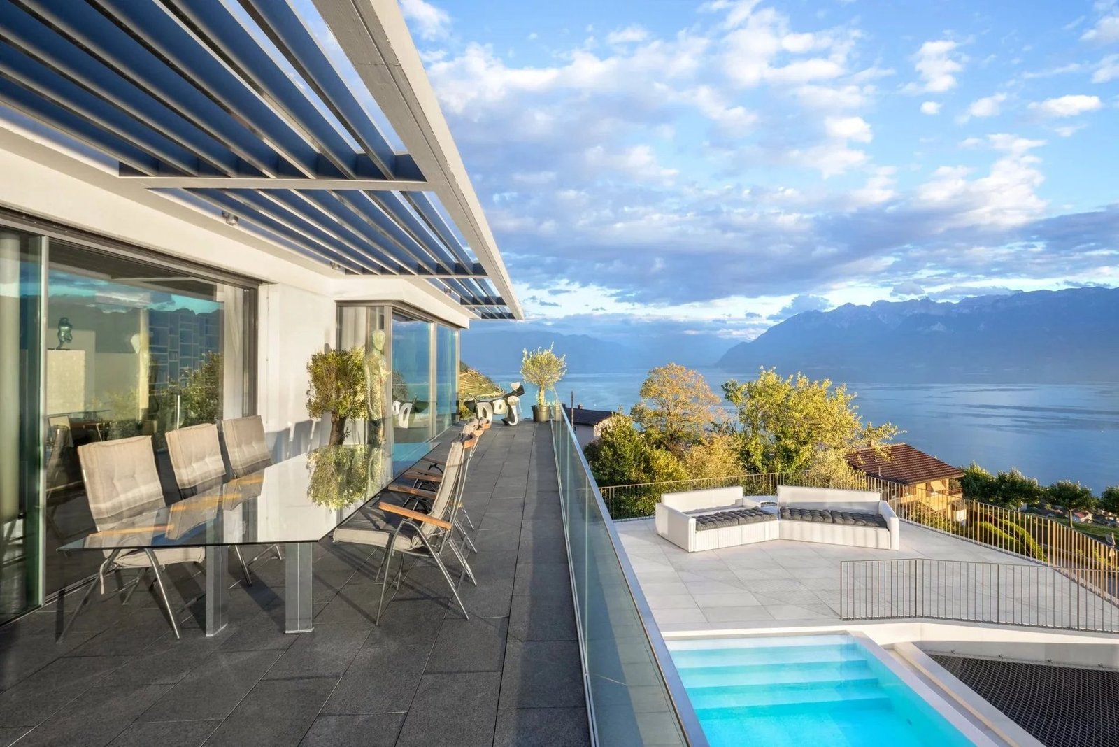 House in Bourg-en-Lavaux, Vaud, Switzerland
