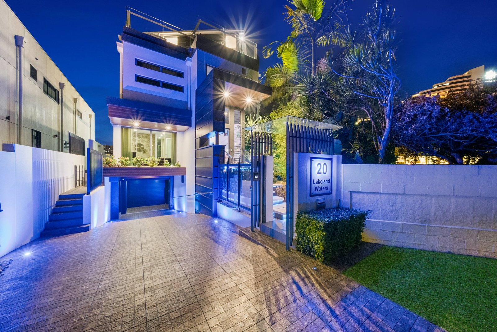 House in Broadbeach Waters, Queensland, Australia