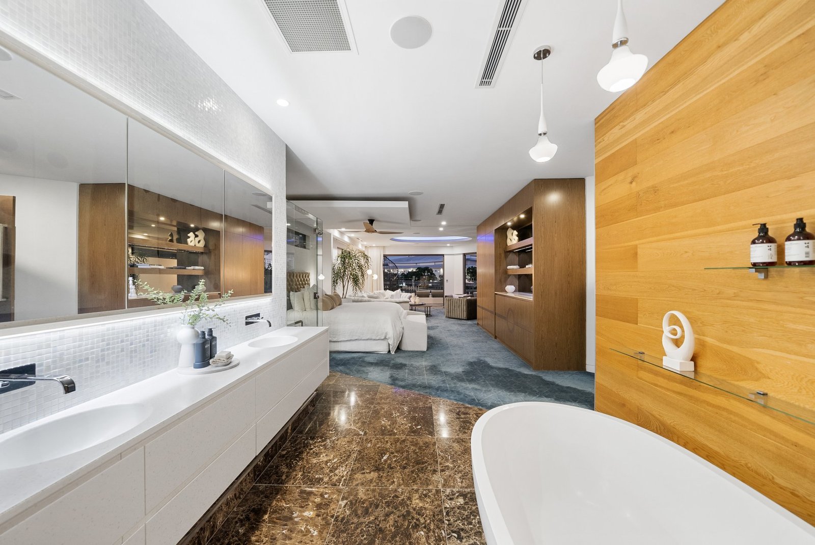 House in Broadbeach Waters, Queensland, Australia