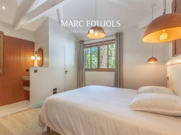 House in Lège-Cap-Ferret, Nouvelle-Aquitaine, France