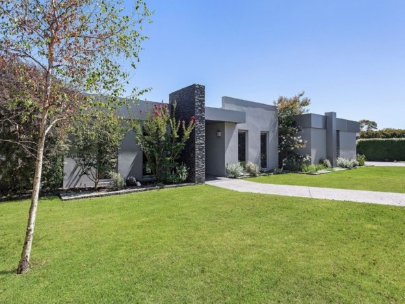 House in Mount Martha, Victoria, Australia