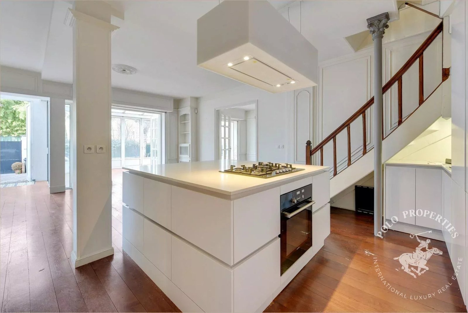 House in Neuilly-sur-Seine, Île-de-France, France