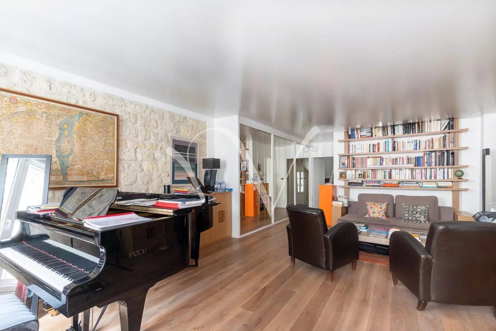 House in Paris, Île-de-France, France