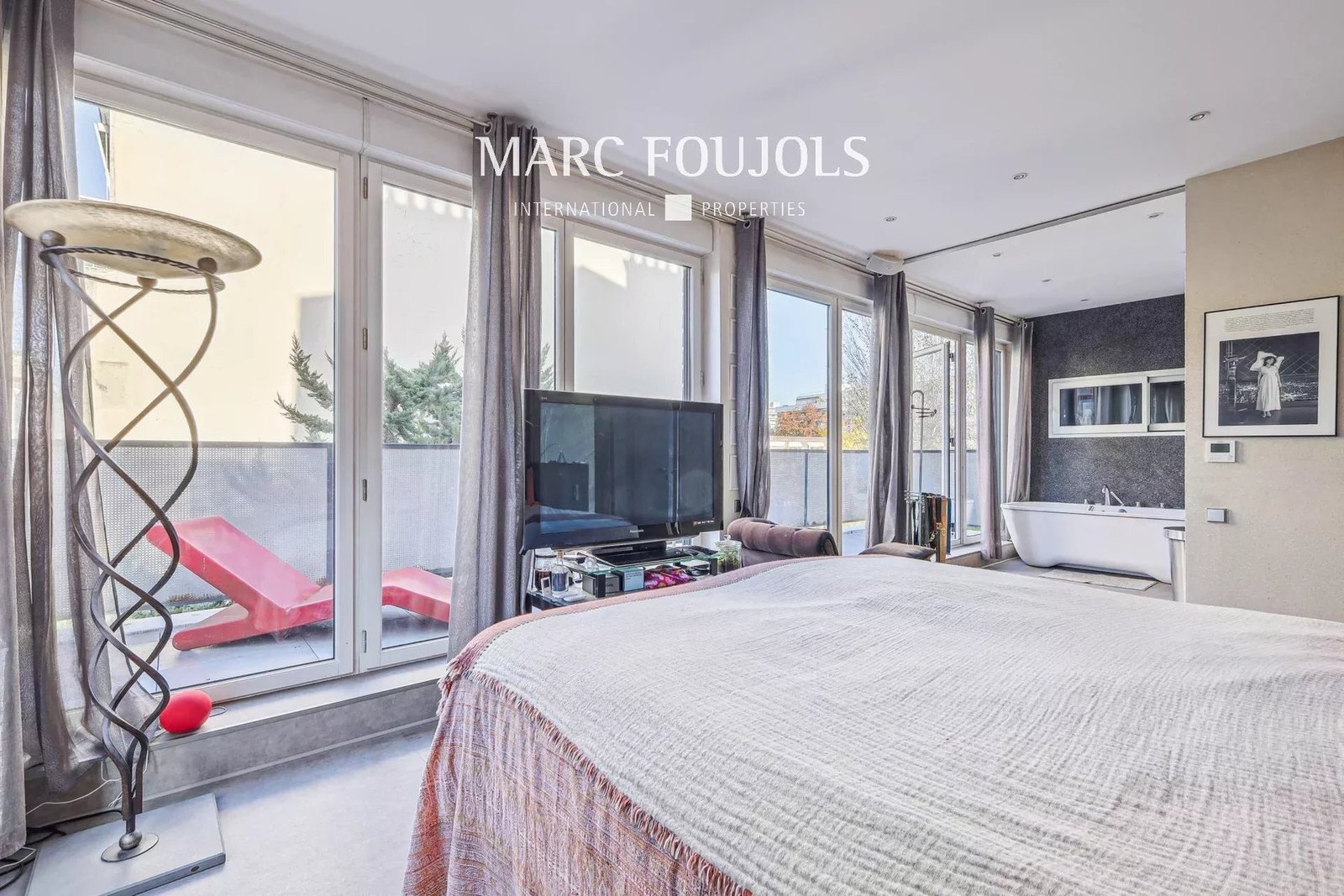 House in Paris, Île-de-France, France