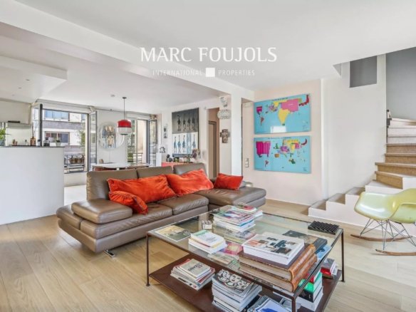 House in Paris, Île-de-France, France