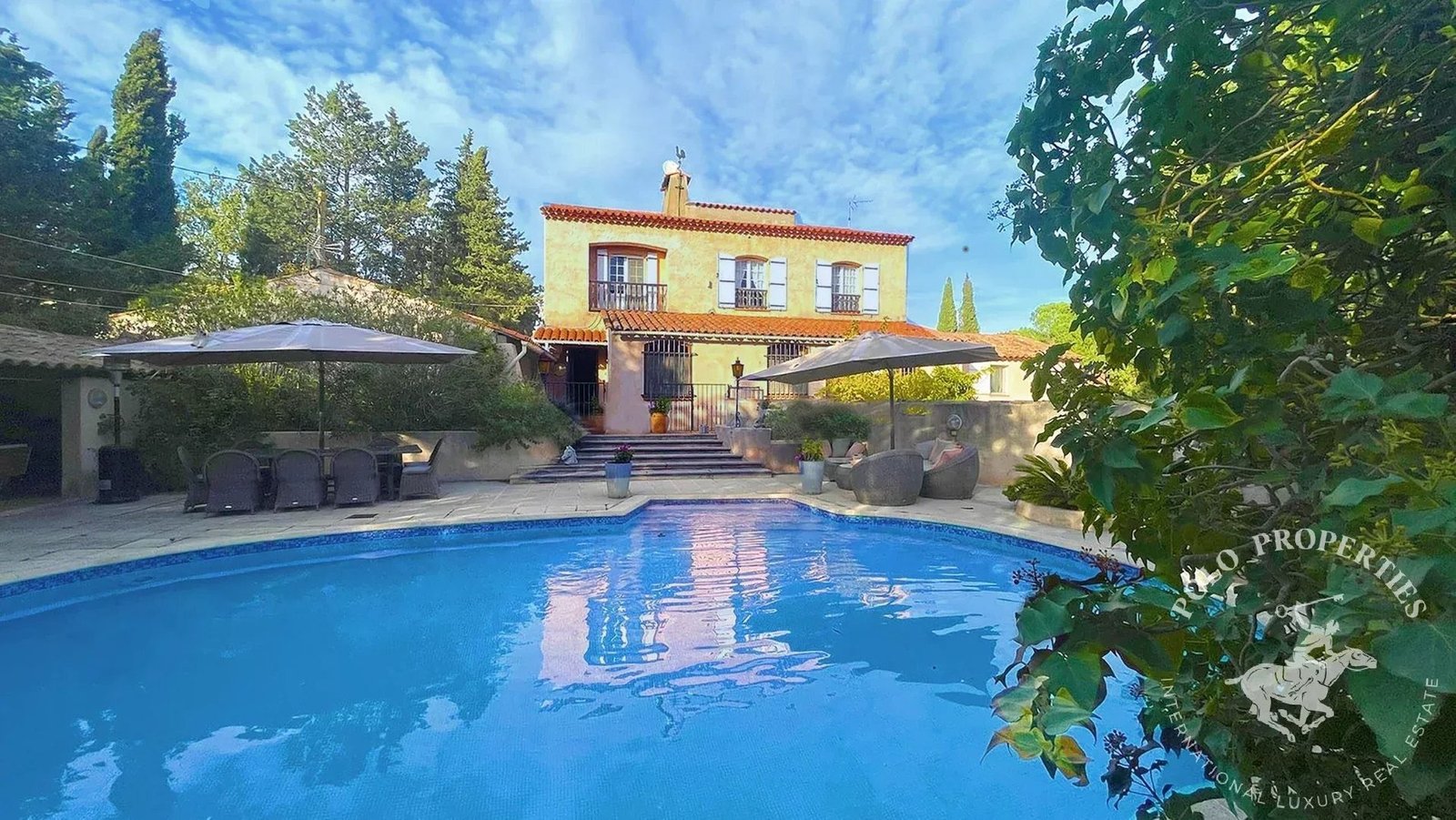 House in Roquebrune-sur-Argens, Provence Alpes Côte D’azur, France
