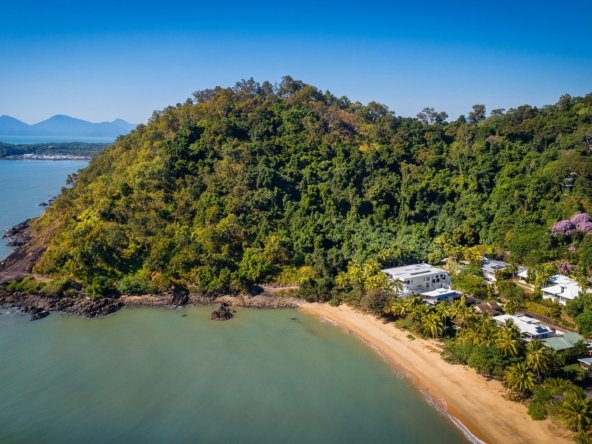 House in Trinity Beach, Queensland, Australia