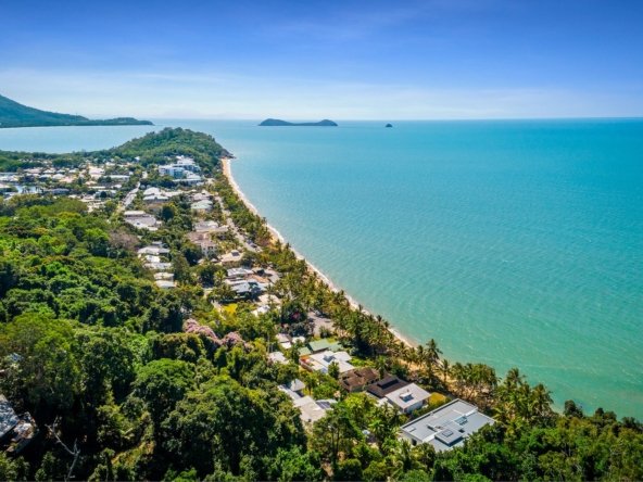 House in Trinity Beach, Queensland, Australia