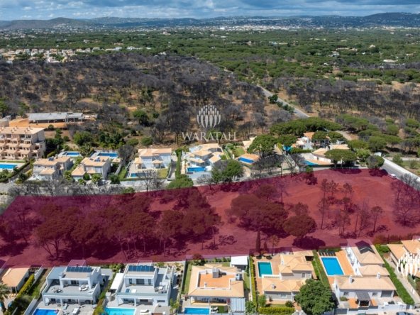 Land in Almancil, Faro District, Portugal