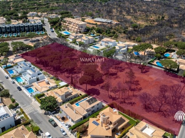 Land in Almancil, Faro District, Portugal