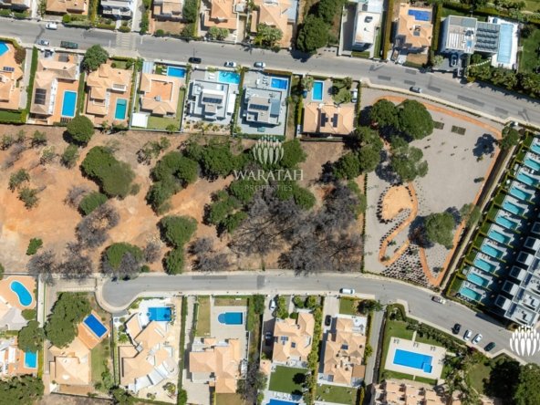Land in Almancil, Faro District, Portugal