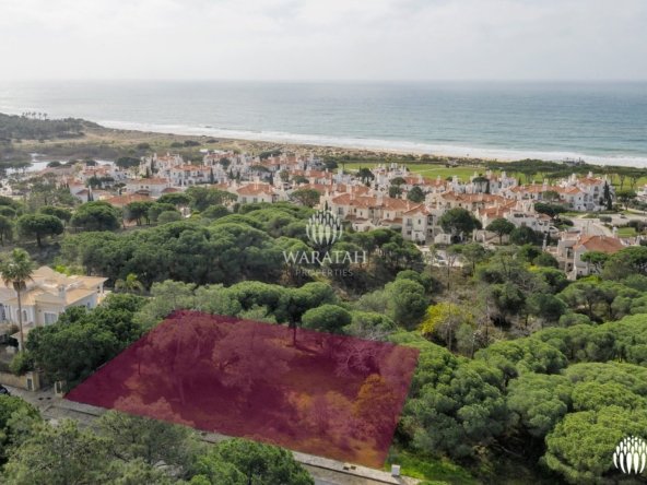 Land in Almancil, Faro District, Portugal