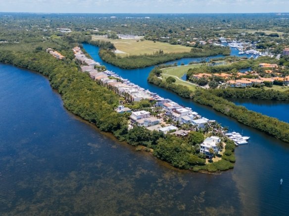 Land in Cutler Bay, Florida, United States