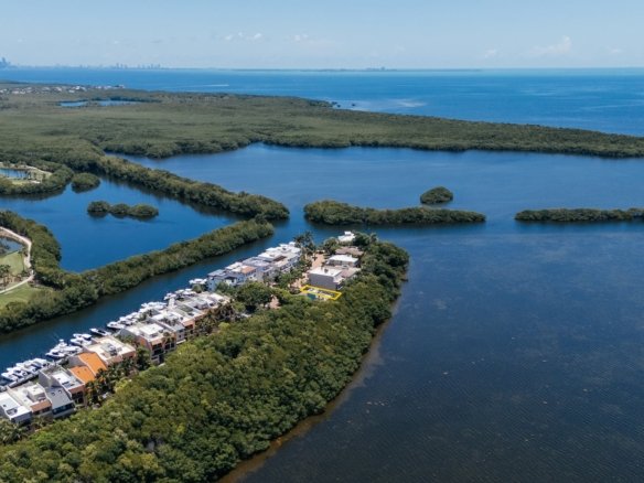 Land in Cutler Bay, Florida, United States