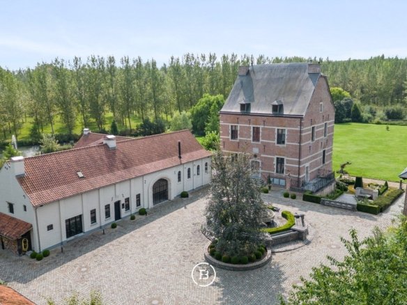 Nieuwerkerken, Flanders, Belgium