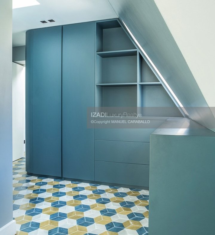 720