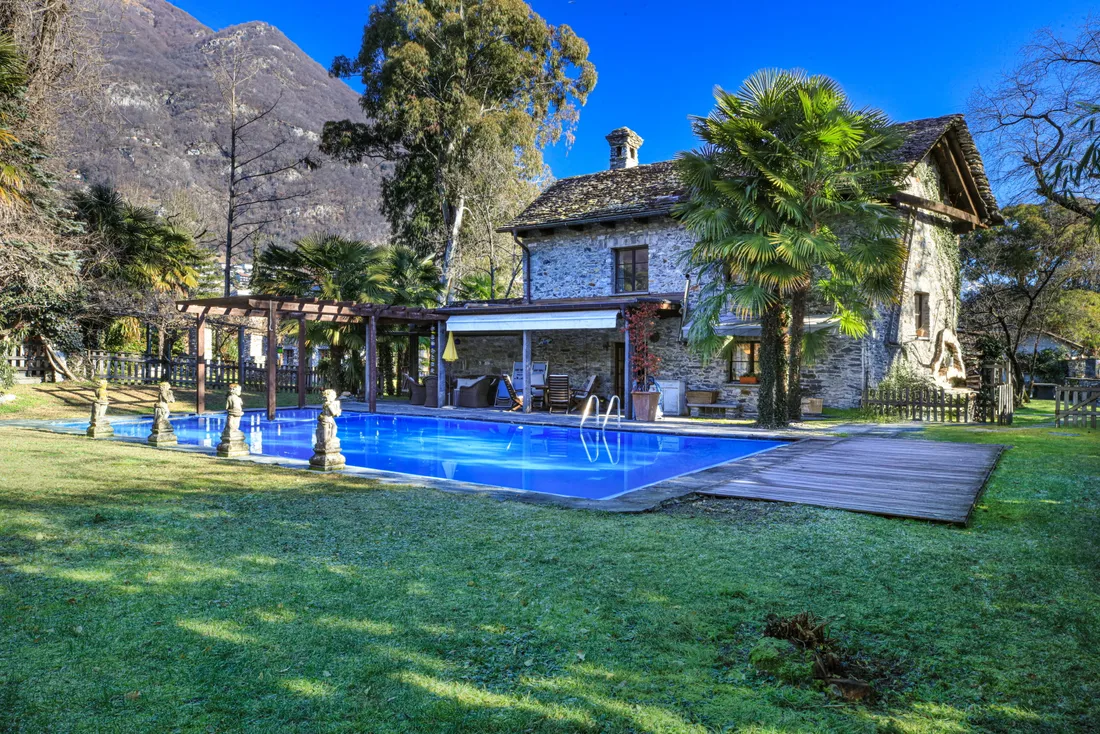 Villa in Cugnasco, Ticino, Switzerland