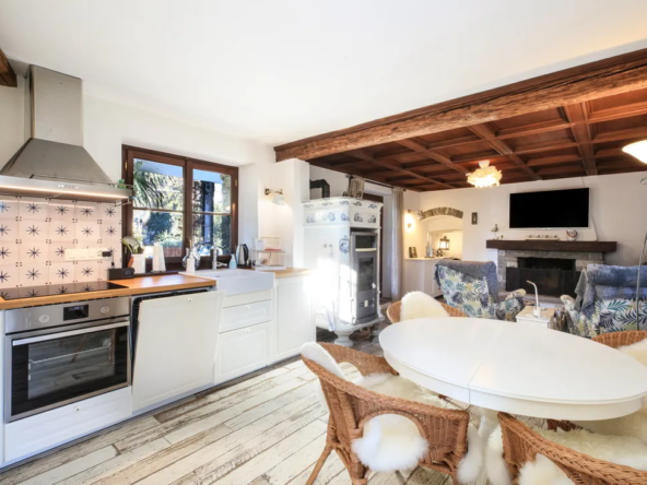 Villa in Cugnasco, Ticino, Switzerland