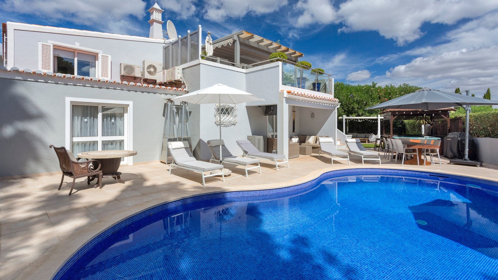 Villa in Almancil, Faro District, Portugal