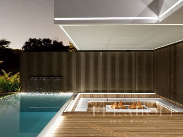 Villa in Barcarena, Lisbon, Portugal