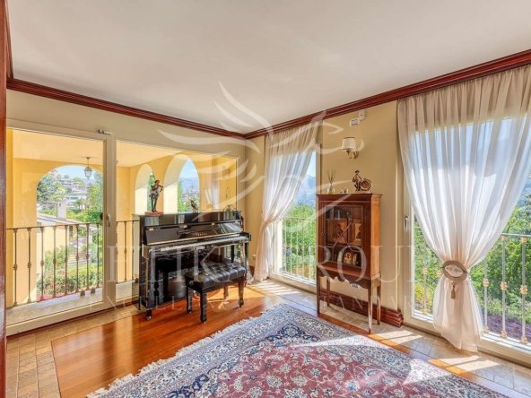 Villa in Collina d'Oro, Ticino, Switzerland